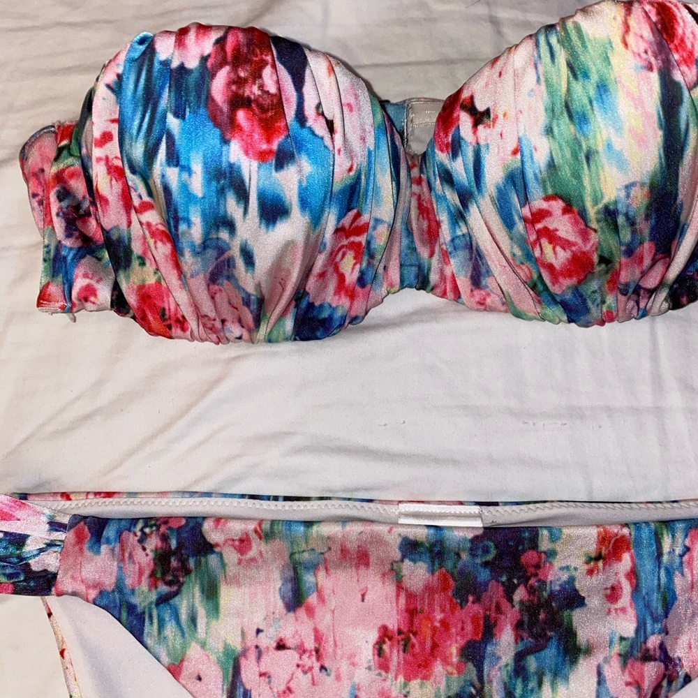 FLORAL SILK BIKINI - Picture 2 of 6